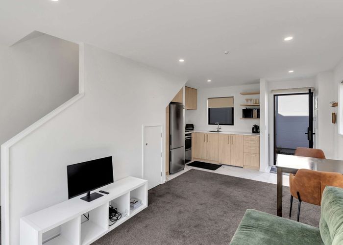  at 32/180 Marine Parade, New Brighton, Christchurch