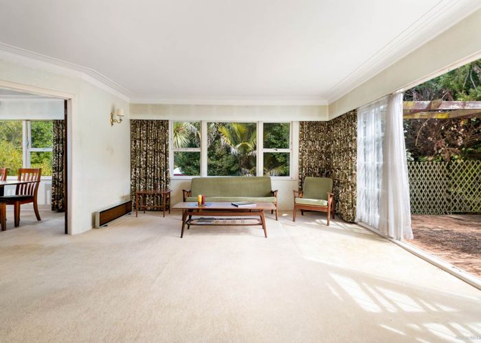  at 18 Dennis Avenue, Hillpark, Auckland