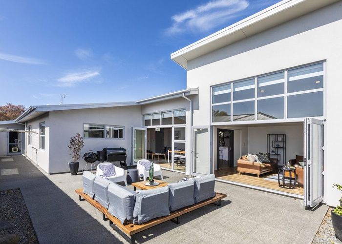  at 19 Parkside Crescent, Northwood, Christchurch