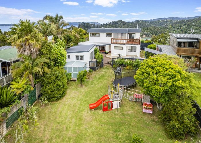  at 20 Arapito Road, Titirangi, Auckland