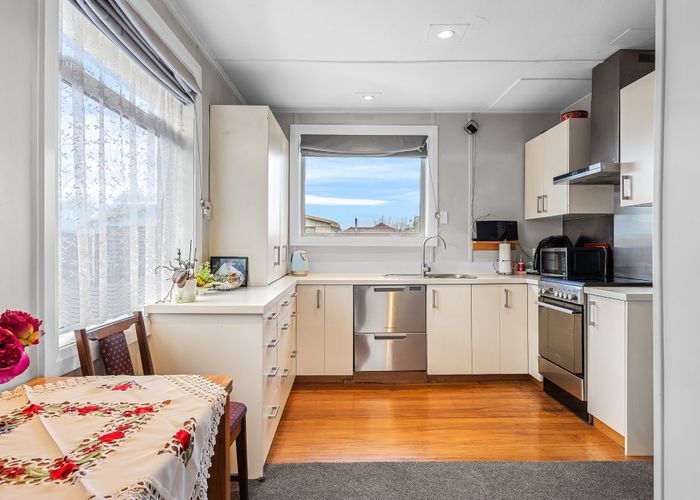  at 25 Avro Crescent, Hornby, Christchurch City, Canterbury