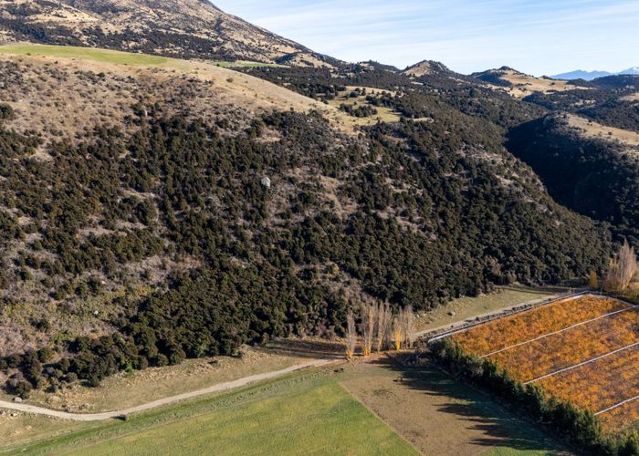  at 132 Willowbank Road, Queensberry, Wanaka, Otago