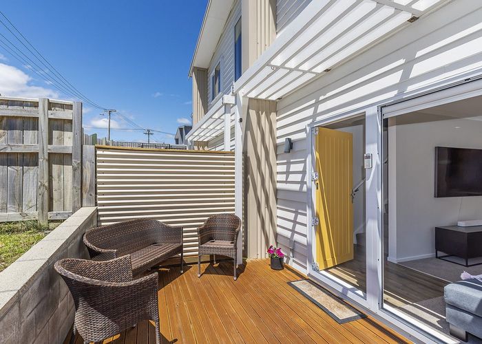  at 6/1 Murphy Place, Titahi Bay, Porirua