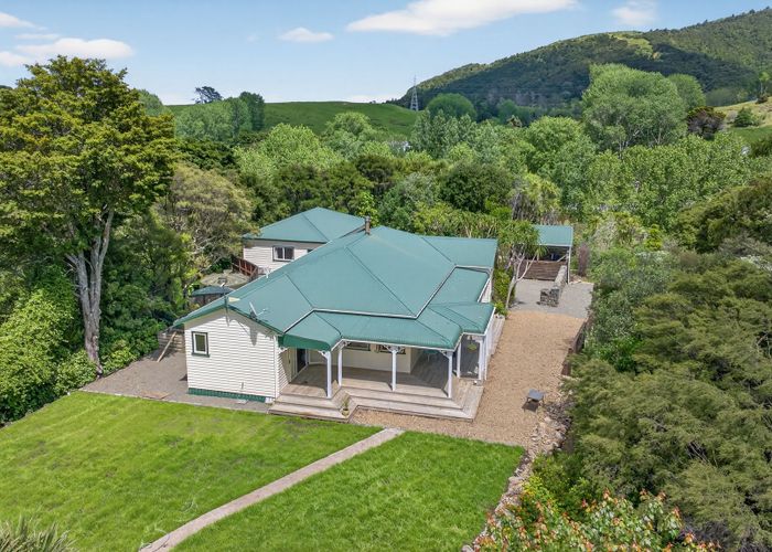  at 2372 State Highway 1, Kaiwaka, Kaipara, Northland