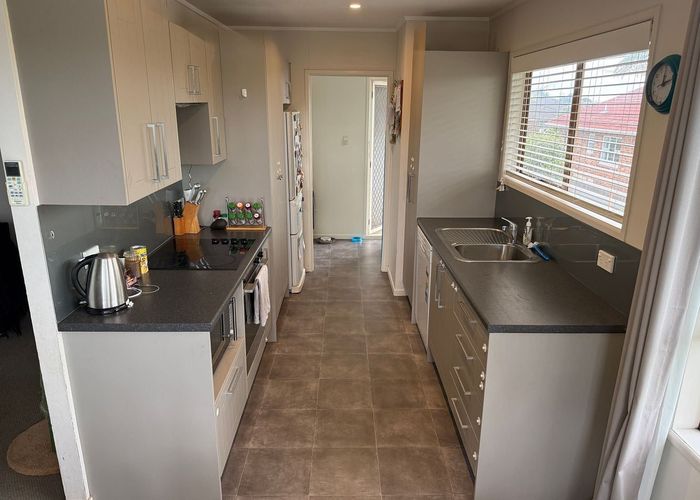  at Titirangi, Waitakere City, Auckland