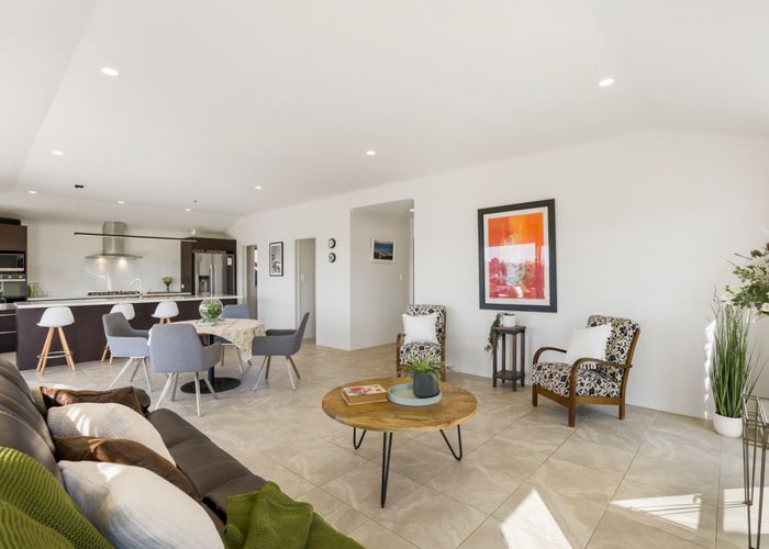  at 47 Beachwood Drive, Hatfields Beach, Orewa