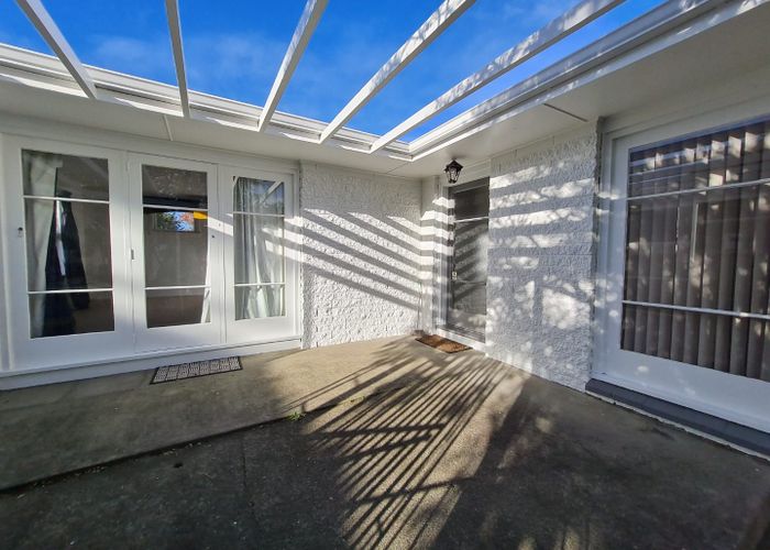  at 186 Avonhead Road, Avonhead, Christchurch City, Canterbury