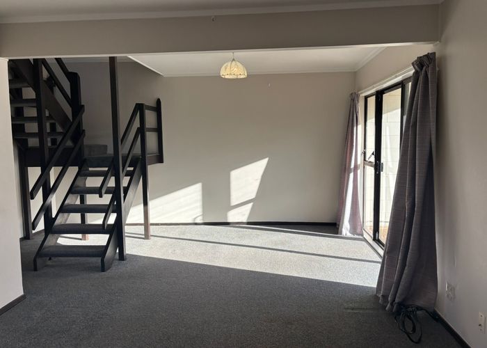  at 10/61 Birdwood Avenue, Papatoetoe, Manukau City, Auckland