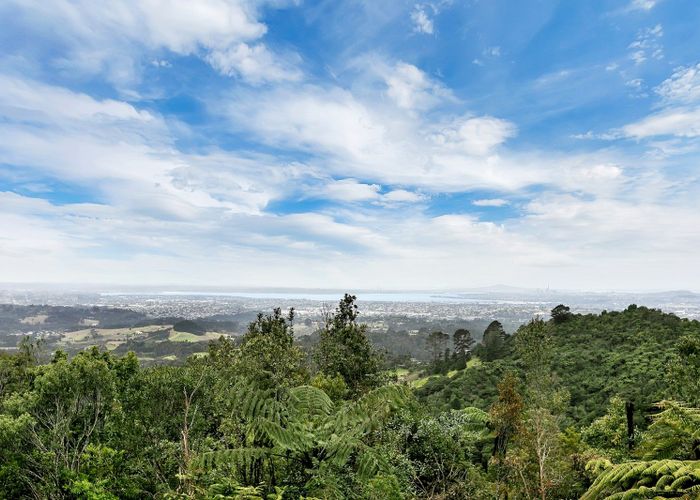  at 493 Scenic Drive, Waiatarua, Auckland