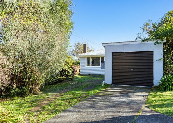  at 15 Kiriwai Road, Paremata, Porirua, Wellington