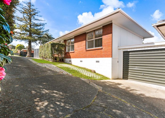  at 1/13 Gladys Avenue, Glenfield, North Shore City, Auckland