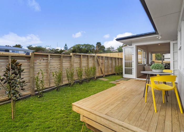  at 1/8 Kaikoura Street, Henderson, Waitakere City, Auckland