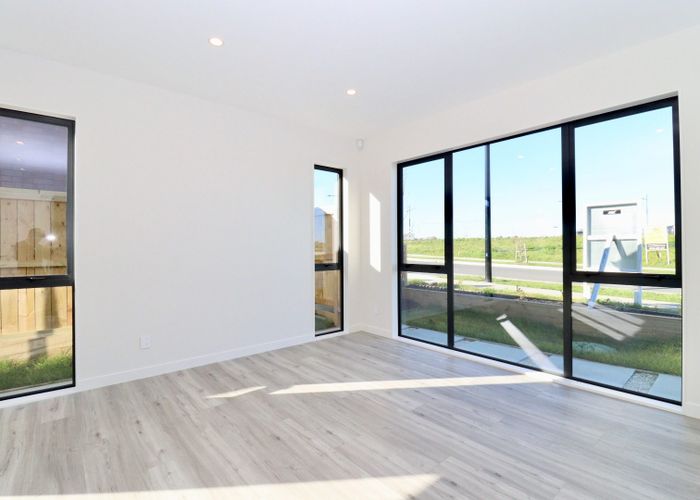  at 8 Kobe Street, Karaka, Franklin, Auckland