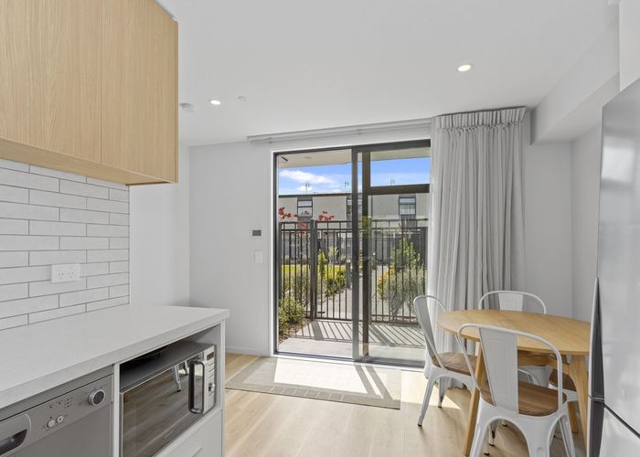  at 3/12 New Brighton Road, Shirley, Christchurch City, Canterbury