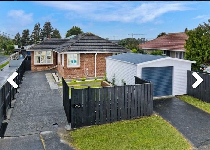  at 1/38 Edwards Avenue, Henderson, Waitakere City, Auckland