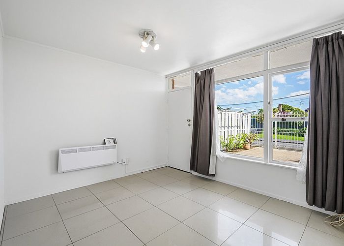  at 1/1 Eldon Road, Mount Eden, Auckland City, Auckland