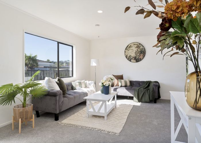  at 1/26 Karepo Crescent, Ranui, Auckland