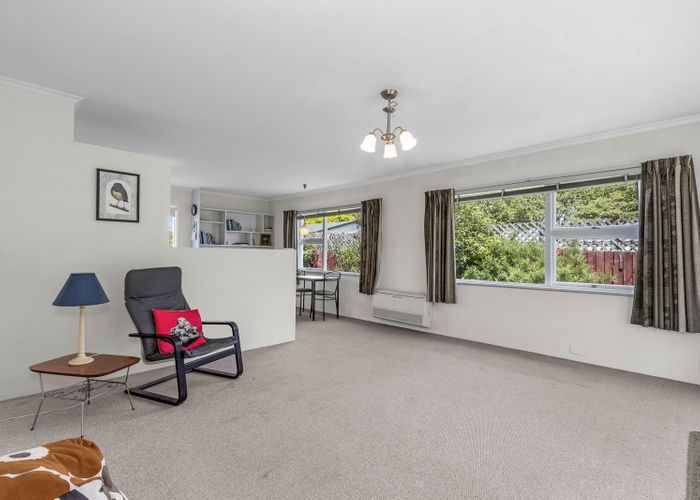  at 2/10 Rochester Street, Linwood, Christchurch