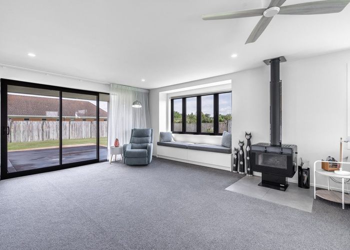  at 10 Barker Place, Waikiwi, Invercargill, Southland