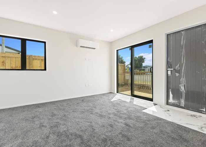  at 1/68 Maplesden Drive, Clendon Park, Manukau City, Auckland