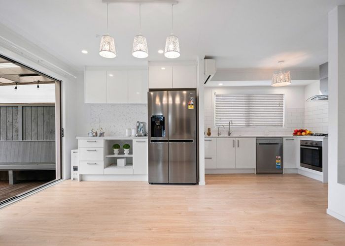  at 36 Tamahere Drive, Glenfield, North Shore City, Auckland