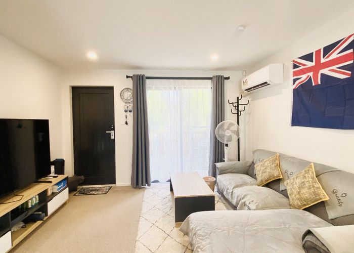  at 6/18 Hewlett Road, Massey, Auckland
