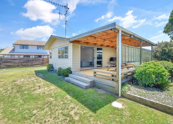  at 7 Lambeth Terrace, Mount Maunganui, Mount Maunganui