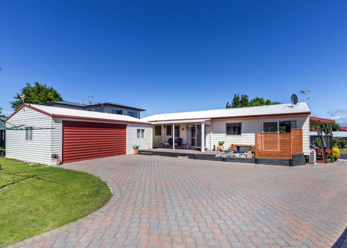  at 32 Grace Crescent, Richmond Heights, Taupo