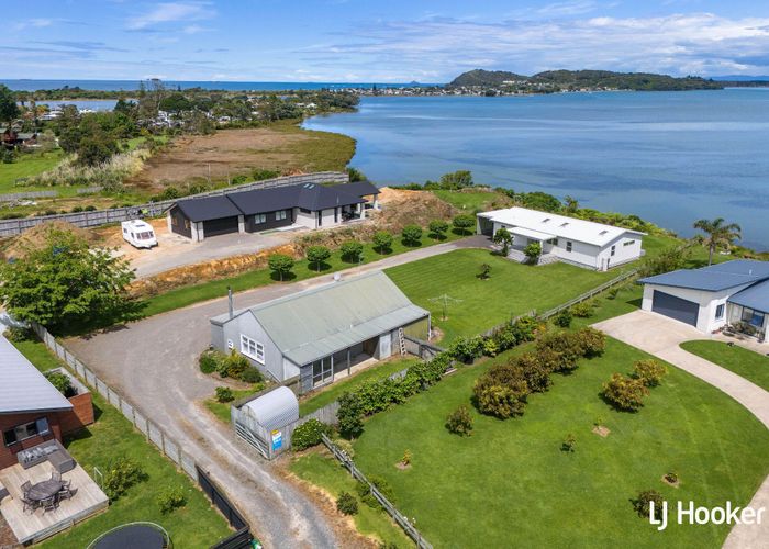  at 28 Sandleigh Drive, Athenree, Waihi Beach