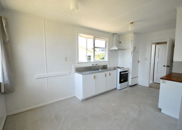  at 51 Potter Ave, Northcote, North Shore City, Auckland