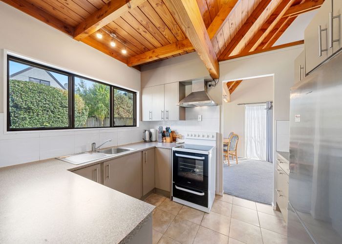  at 75 Carnoustie Drive, Wattle Downs, Manukau City, Auckland