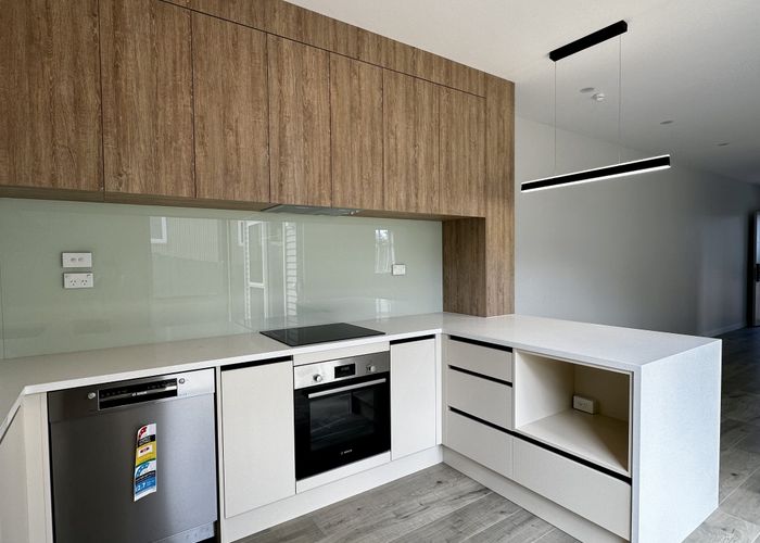  at 90B Stanaway Street, Hillcrest, North Shore City, Auckland