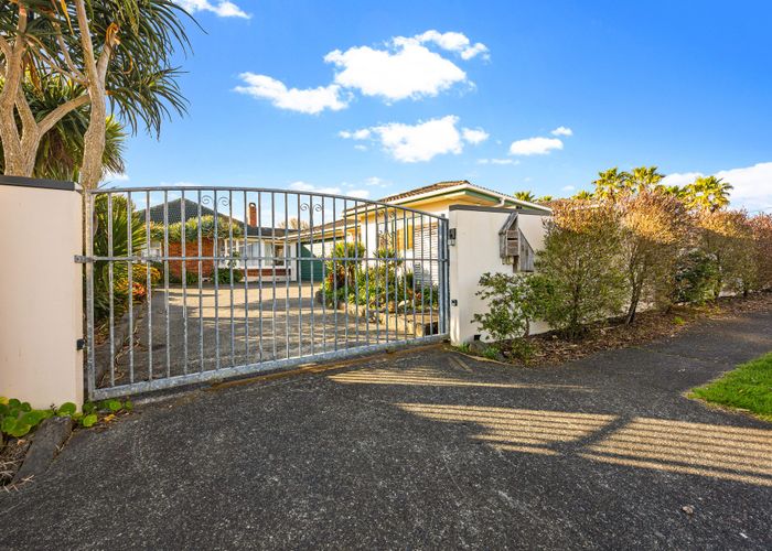  at 28 James Laurie Street, Henderson, Waitakere City, Auckland
