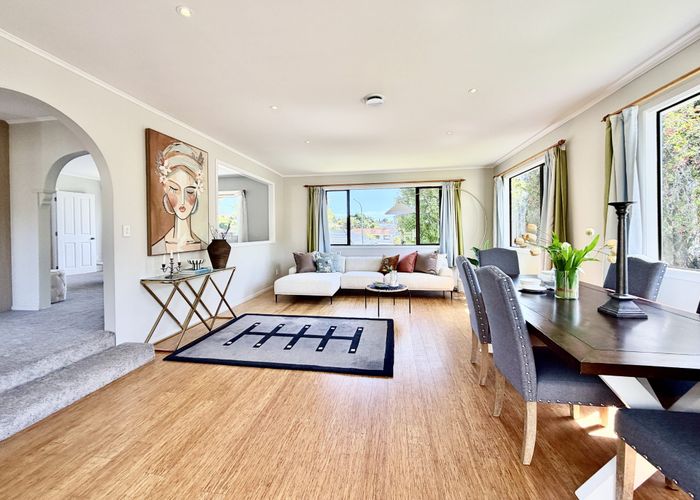  at 10 Beechdale Crescent, Pakuranga Heights, Manukau City, Auckland