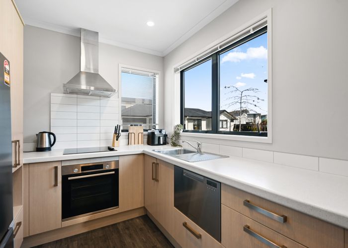  at 16/37 North Ridge Drive, Rototuna, Hamilton, Waikato