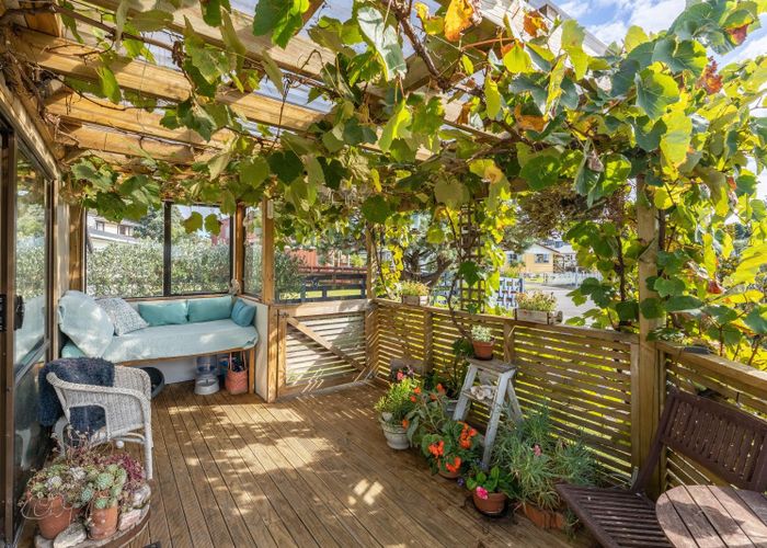  at 15 Colenso Place, Otaki Beach, Otaki