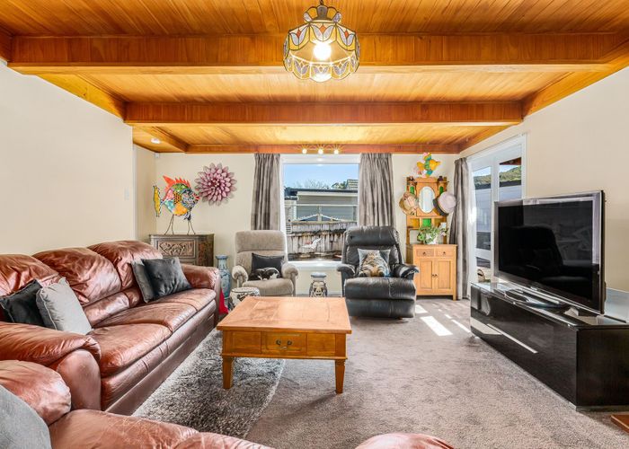  at 3 Glen Alice Grove, Naenae, Lower Hutt, Wellington