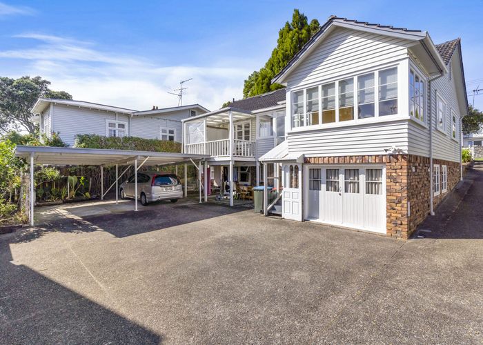  at 13 Louvain Avenue, Mount Roskill, Auckland