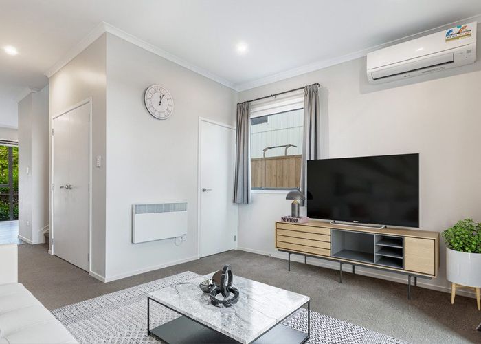  at 44 Pukewhero Rise, Westgate, Waitakere City, Auckland
