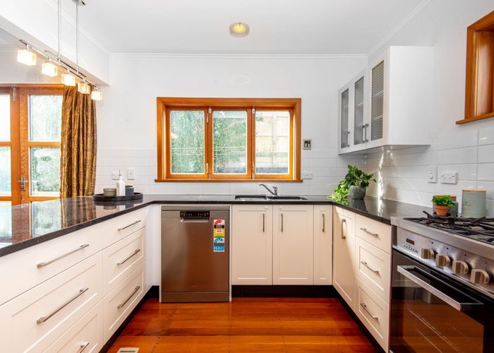  at 41 Donald Street, Karori, Wellington, Wellington