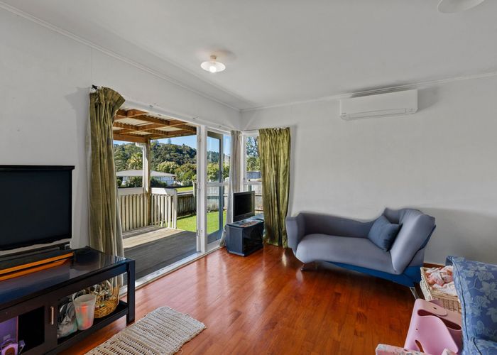  at 48 & 48A Lauderdale Road, Birkdale, North Shore City, Auckland