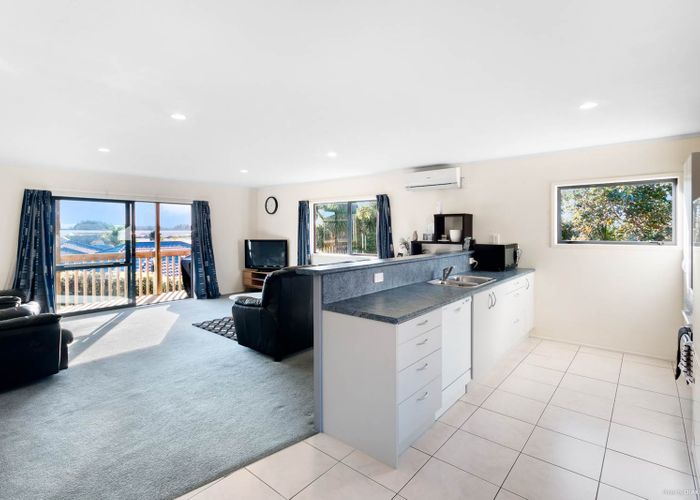  at 11 Pono Place, Waiuku, Waiuku
