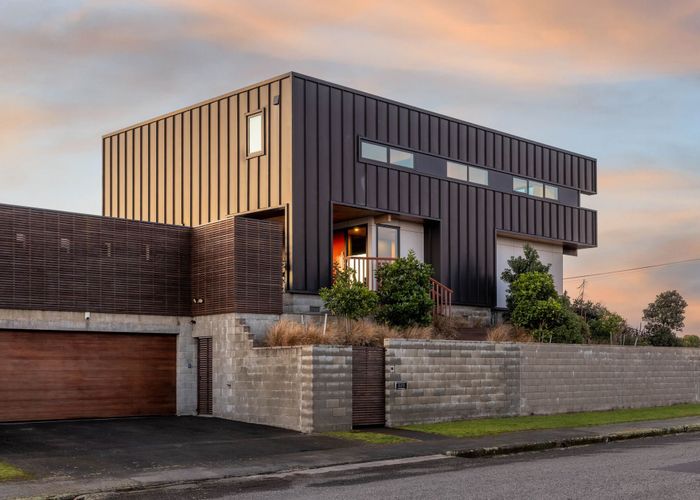  at 320 Marine Parade, New Brighton, Christchurch