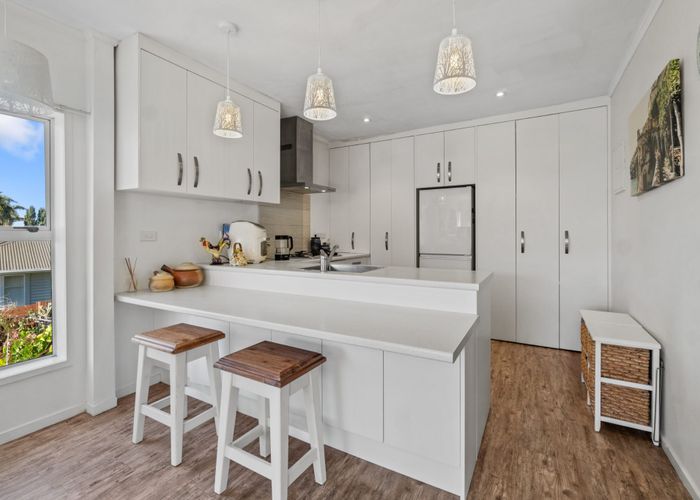  at 21 Howe Street, Howick, Manukau City, Auckland