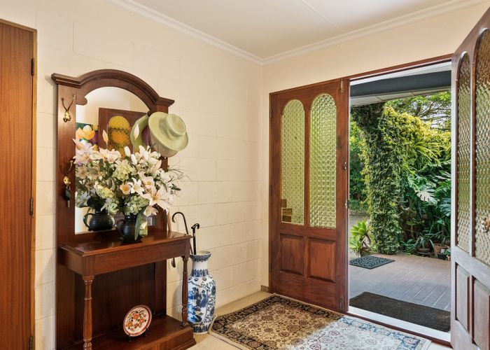  at 335 Te Moana Road, Waikanae
