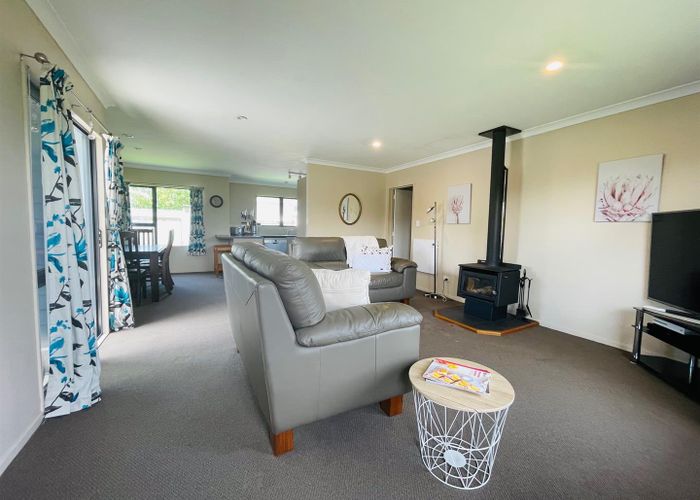  at 5 Magdalen Crescent, Pirimai, Napier