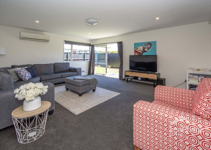  at 2/39A Woodbury Street, Avonhead, Christchurch City, Canterbury