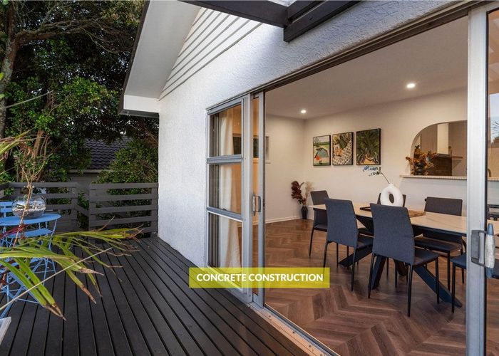  at 242 East Coast Road, Forrest Hill, North Shore City, Auckland