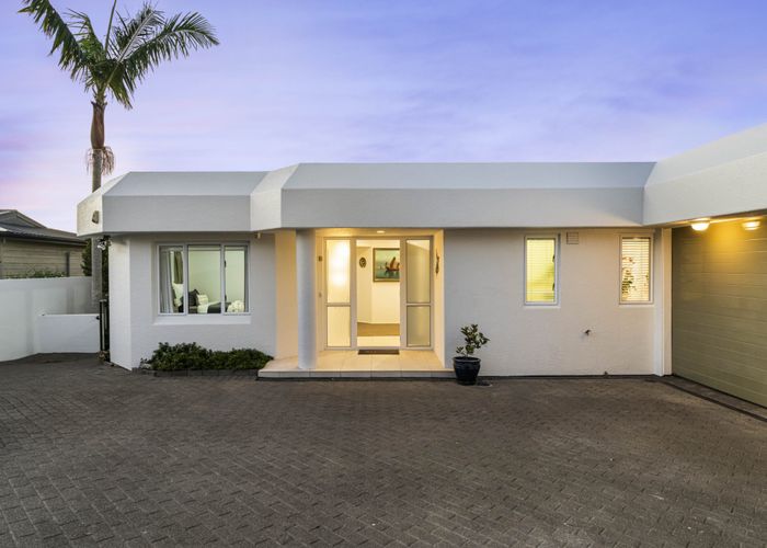  at 70B Bleakhouse Road, Mellons Bay, Manukau City, Auckland