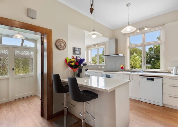  at 6 Grandview Crescent, Opoho, Dunedin